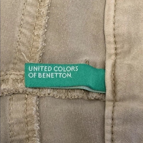 UNITED Colors of Benetton Beige Pants Women 6 Pant - Picture 7 of 7